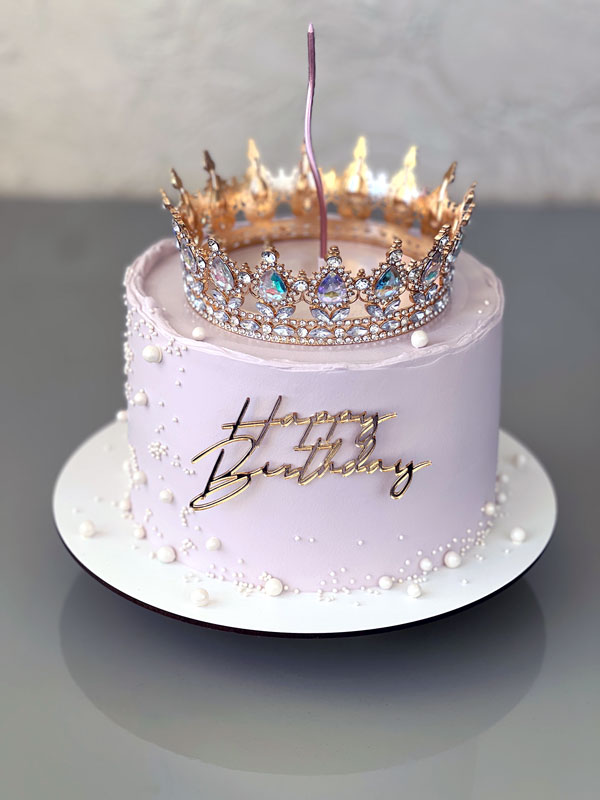 Торт з короною світло-фіолетовий